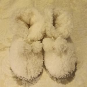 MUKS LUKS white softies!